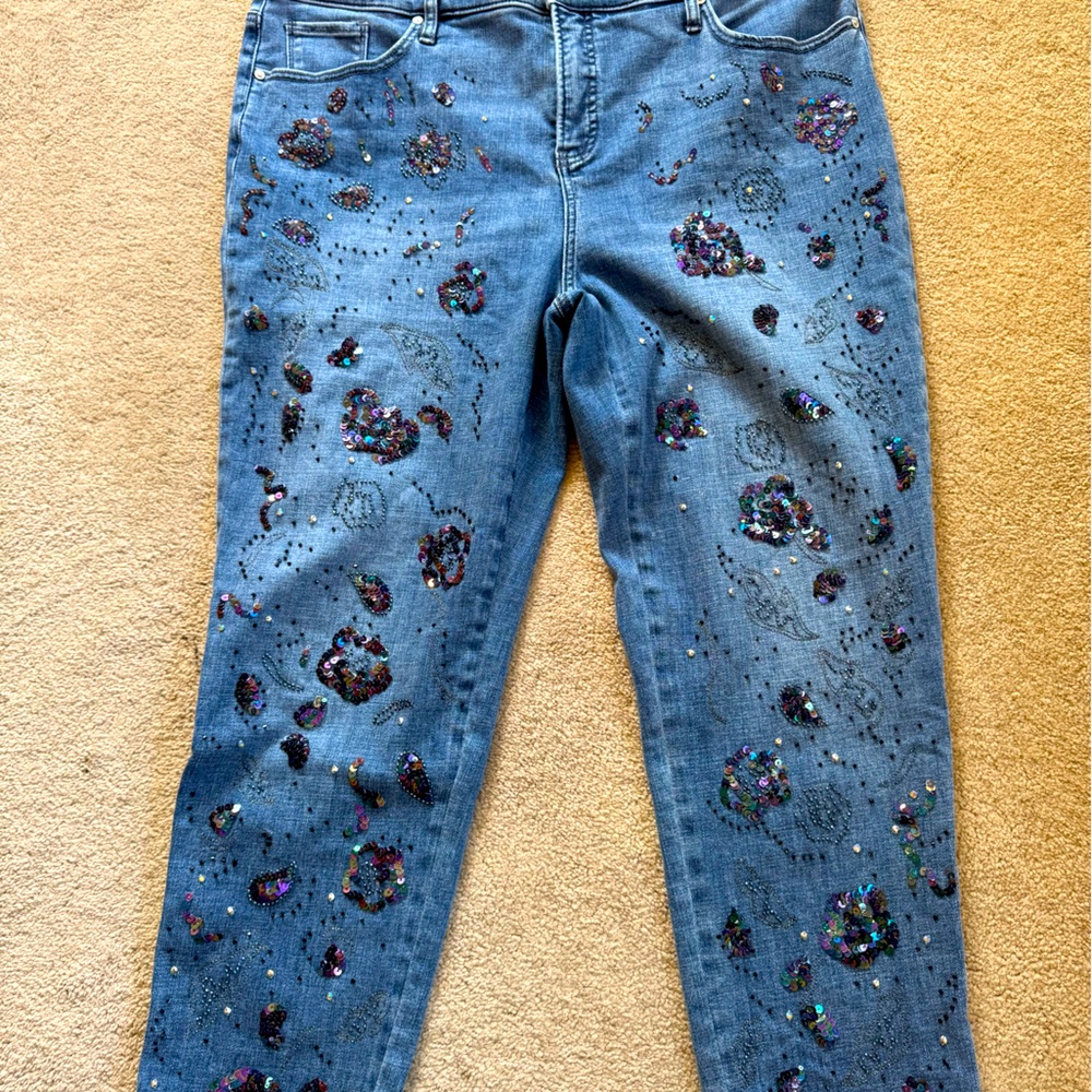 RARE Chico’s Girlfriend Embellished Ankle Jeans, paisley sequin, size 3 (16)